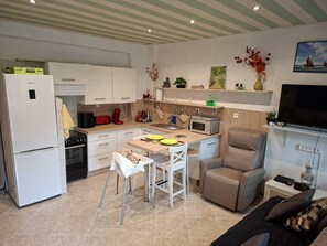 Fridge, oven, dishwasher, toaster - Pleasant apartment on the ground floor 4DAUP4 (LE BARCARES)