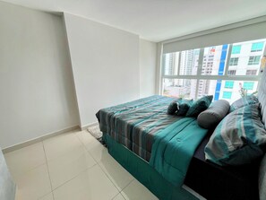 2 quartos, escrivaninha, ferros/tábuas de passar roupa, Wi-Fi