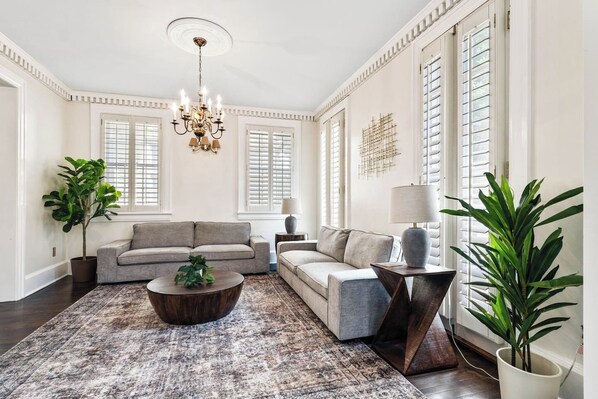 TV connectée, espaces bureaux