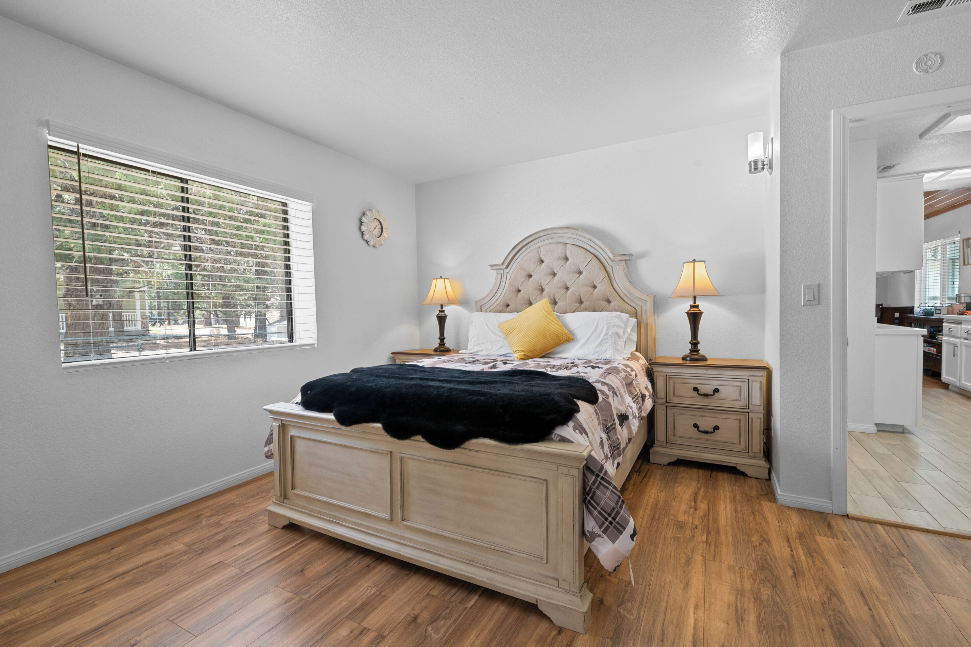 2 habitaciones, escritorio, wifi gratis y ropa de cama 