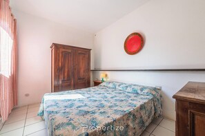 1 quarto, roupa de cama