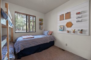 4 Schlafzimmer, kostenloses WLAN, Bettwäsche