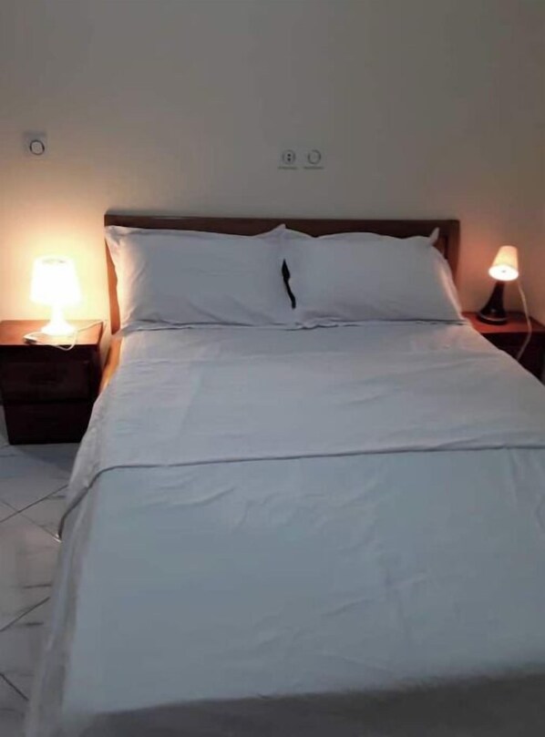 1 habitación, wifi y ropa de cama 