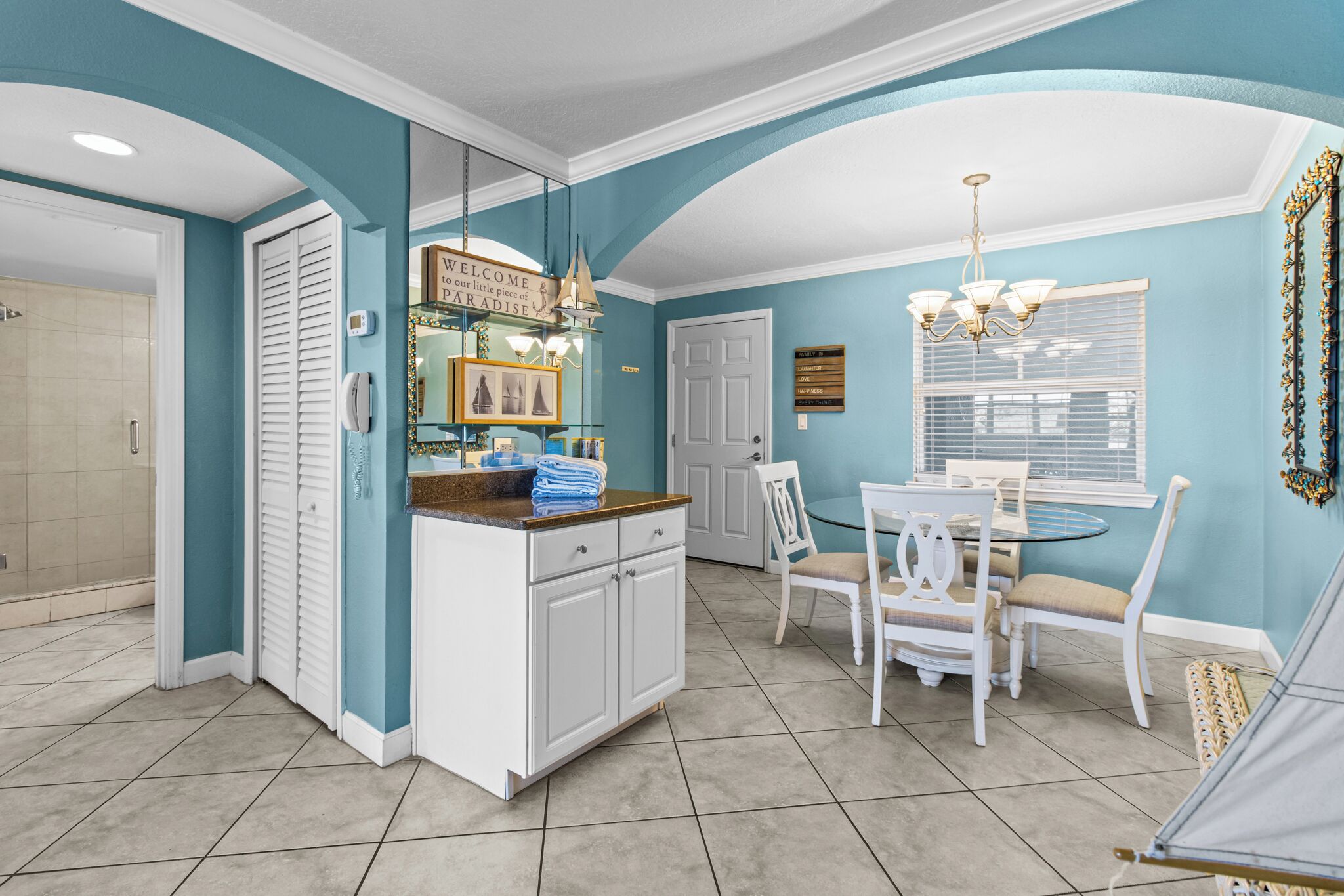 F202 Water front spacious 1-bedroom condo on Indian Shores Beach