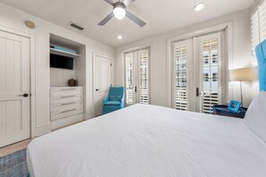 1 chambre, fer et planche à repasser, Wi-Fi gratuit, draps fournis