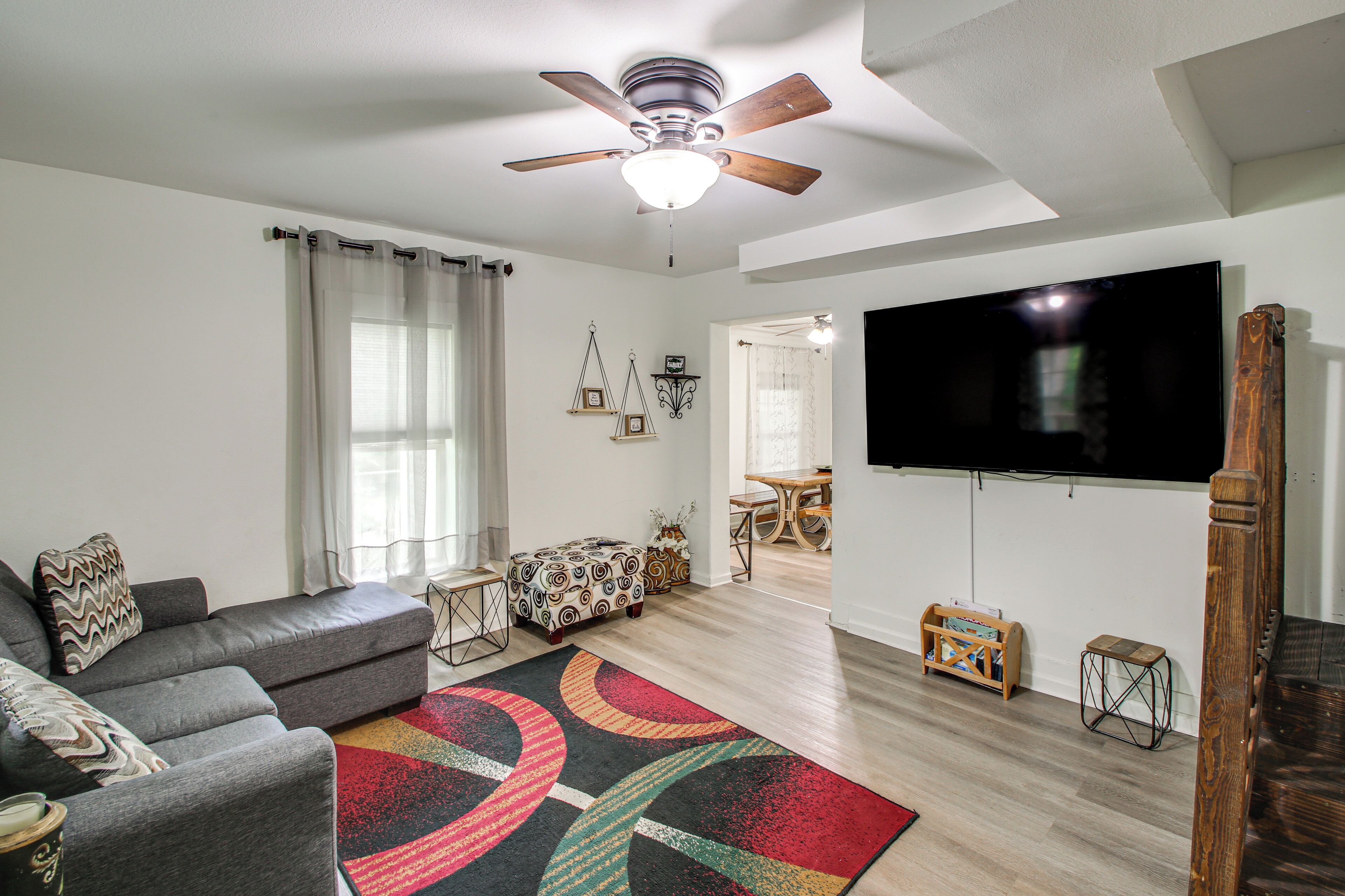 Charming Hot Springs Home: 2 Mi to Bathhouse Row!