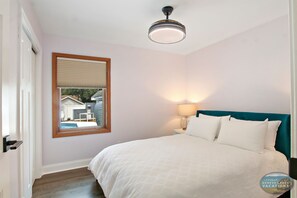 3 soverom, strykejern/-brett, wi-fi (inkludert) og sengetøy