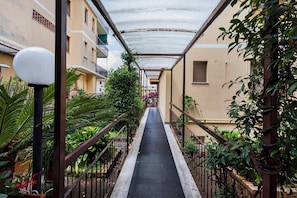 公寓, 阳台, 庭院景观 | 客房景观