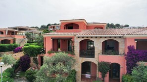 Front of property - Casa Paola by Wonderful Italy (San Teodoro)