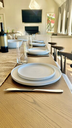Dining - Lake Front Haven to Relax and Reunite (Tobyhanna)