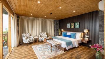 House, 5 Bedrooms (Kashi) | 5 bedrooms, Egyptian cotton sheets, premium bedding, desk