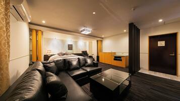 Royal Room | Free WiFi