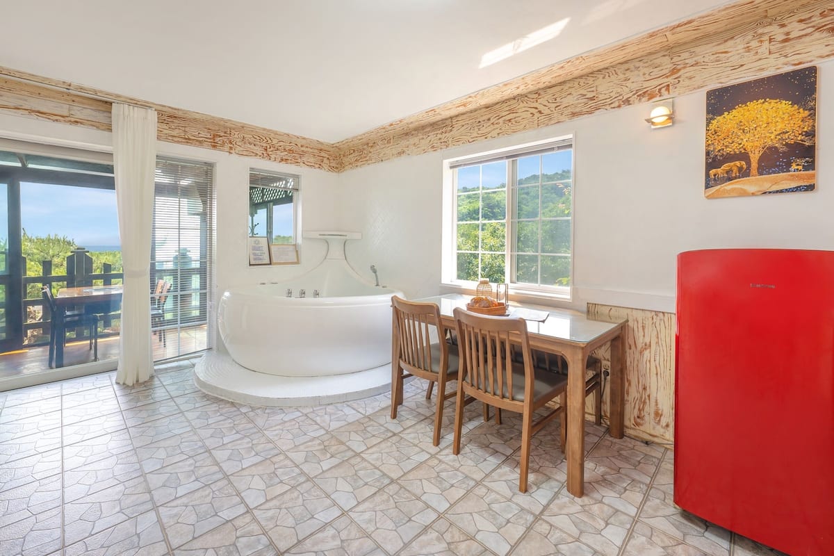 Basic Room, 1 Bedroom (Supia(oceanview,spa)) | 1 bedroom, free WiFi
