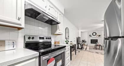 2-bedroom apartment in cool Fort Smith with AC