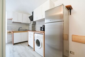 Plaque de cuisson, cafetière/bouilloire