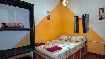Cabaña | 2 dormitorios, ropa de cama de alta calidad, edredones de plumas