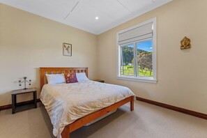 4 habitaciones, wifi gratis y ropa de cama 