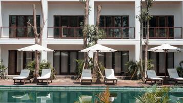 Piscina a l'aire lliure