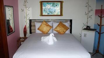 Quarto casal luxo, vista para o mar | Wi-Fi de cortesia, roupa de cama