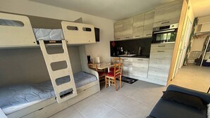 Unclassified image, 5 of 6, button - APPARTEMENT LE CLAIR AZUR (BORMES LES MIMOSAS)