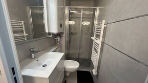 Unclassified image, 4 of 6, button - APPARTEMENT LE CLAIR AZUR (BORMES LES MIMOSAS)