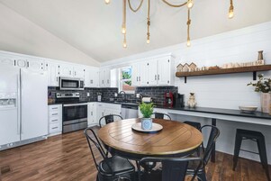 House, Multiple Beds, Patio (Tequila Sunrise) | Private kitchen | Coffee/tea maker