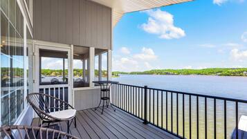 House, Multiple Beds, Patio (Tequila Sunrise) | Property grounds