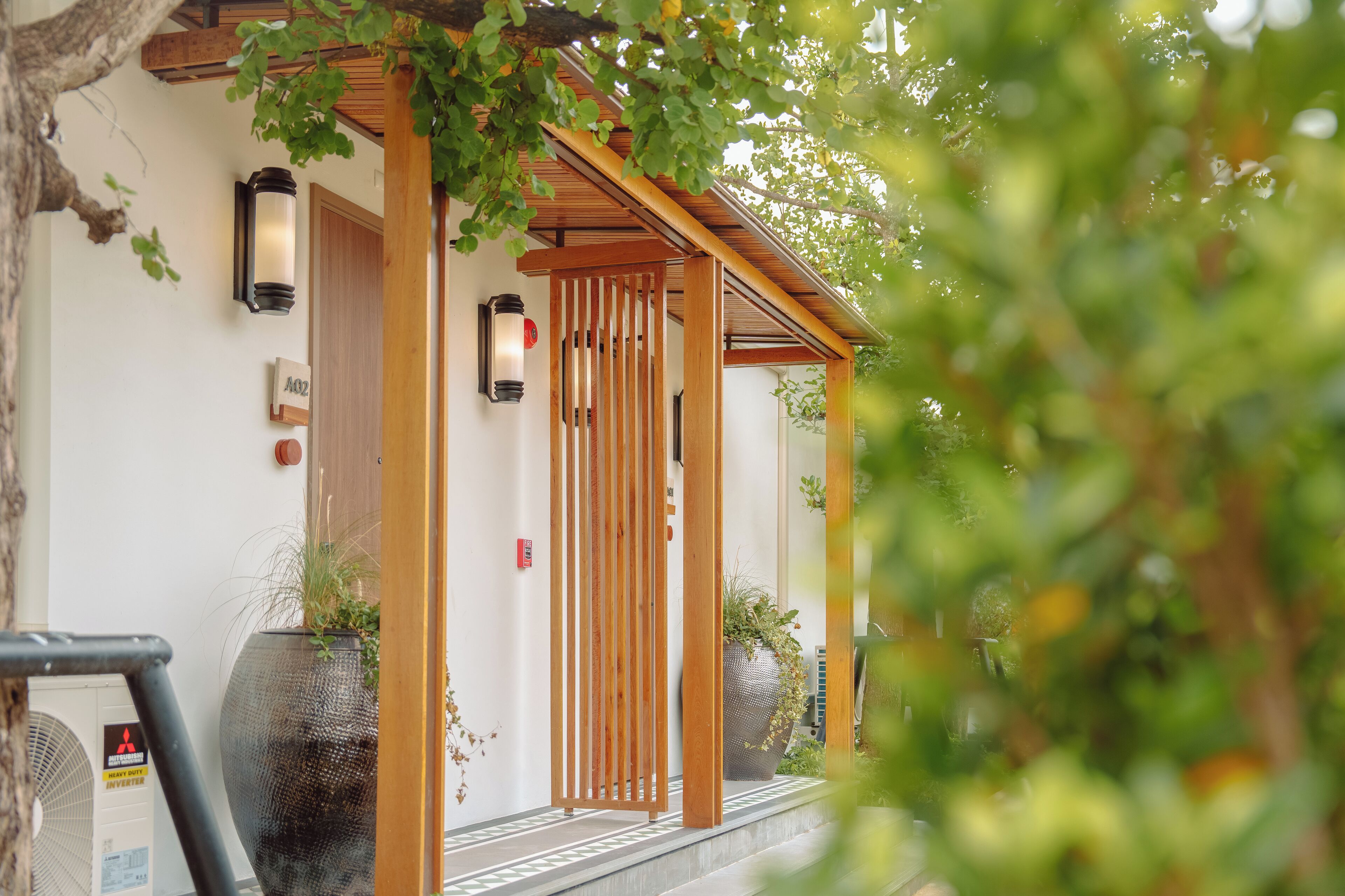 Two-bedroom Lagoon Villa (Up to 8 Guests) (Free Drop-off Airport Transfer) | 客房內保險箱、筆電工作空間、遮光布/窗簾、熨斗/熨衣板