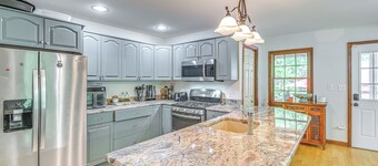 Charming Ballston Spa Home w/ Sauna & Private Pool