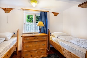 1 bedroom, free WiFi, bed sheets, wheelchair access - Holiday Home 'Deichkate Deichwinkel' with Shared Terrace, Shared Garden and Wi-Fi (Drochtersen)