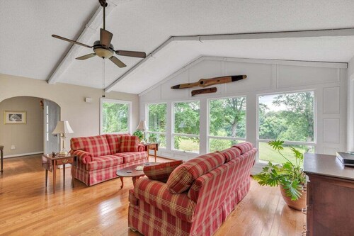 Greene Hills Vista Cottage