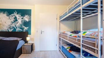 2 chambres, fer et planche Ă repasser, Wi-Fi gratuit, draps fournis