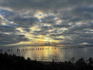 4 bedrooms, desk, travel crib, WiFi