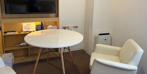 Chambre Supérieure avec lits jumeaux, plusieurs lits, non-fumeurs | Wi-Fi gratuit, draps fournis