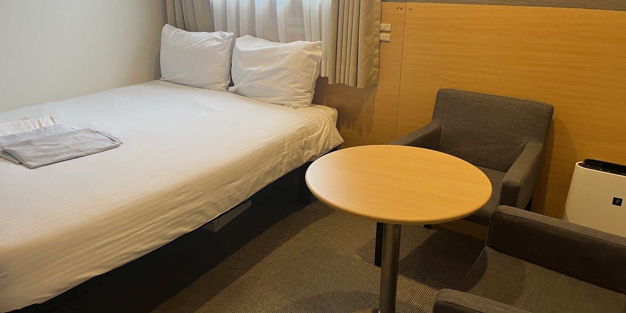 デラックス ダブルルーム | WiFi (無料)、ベッドシーツ