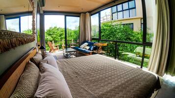 1 bedroom, premium bedding, Select Comfort beds, in-room safe