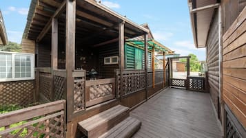 Basic Room, 3 Bedrooms (105 terrace) | 2 bedrooms, WiFi (free)
