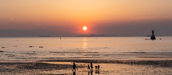 Boryeong Hiddenvillage Dokchae Poolvilla