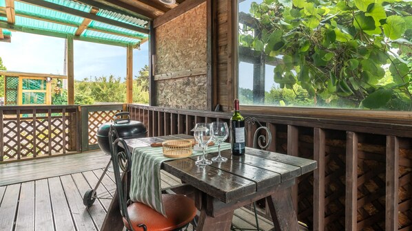 Quarto básico, 2 quartos (106 terrace) | 2 quartos, Wi-Fi de cortesia