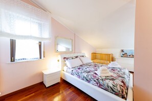 1 soverom, strykejern/-brett, wi-fi og sengetøy