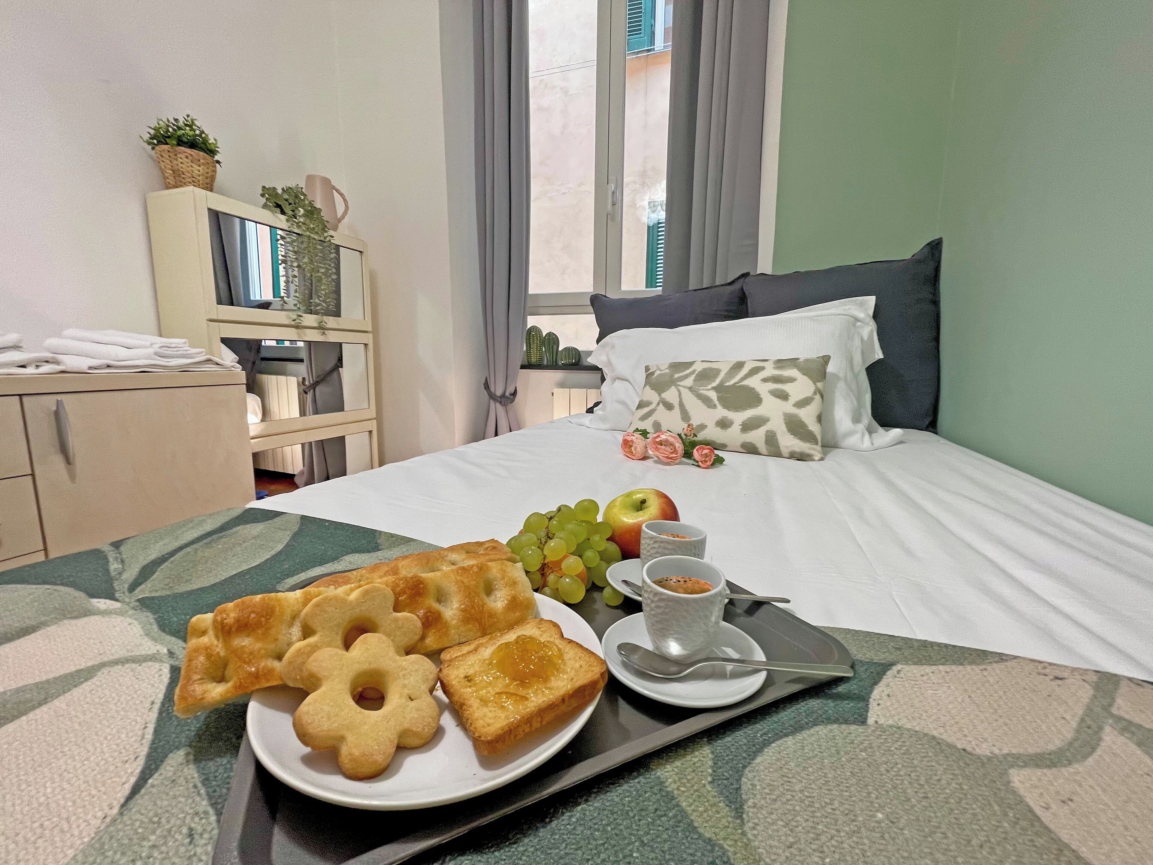 Family Apartment | 2 bedrooms, blackout curtains, iron/ironing board, free WiFi