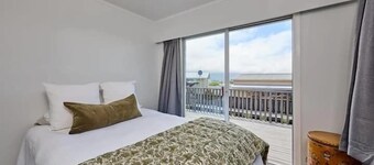 Central Location | Mountain Views | Warm - KK5436, Central Location | Mountain Views | Sunny