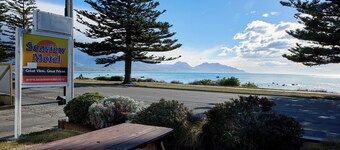 Waterfront | Affordable | Location | Unit 5, Waterfront | Affordable | Location