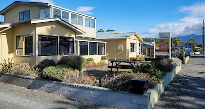 Waterfront | Affordable | Location | Unit 5, Waterfront | Affordable | Location
