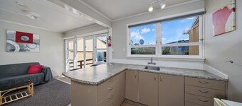 Waterfront | Affordable | Location | Unit 6, Waterfront | Affordable | Location