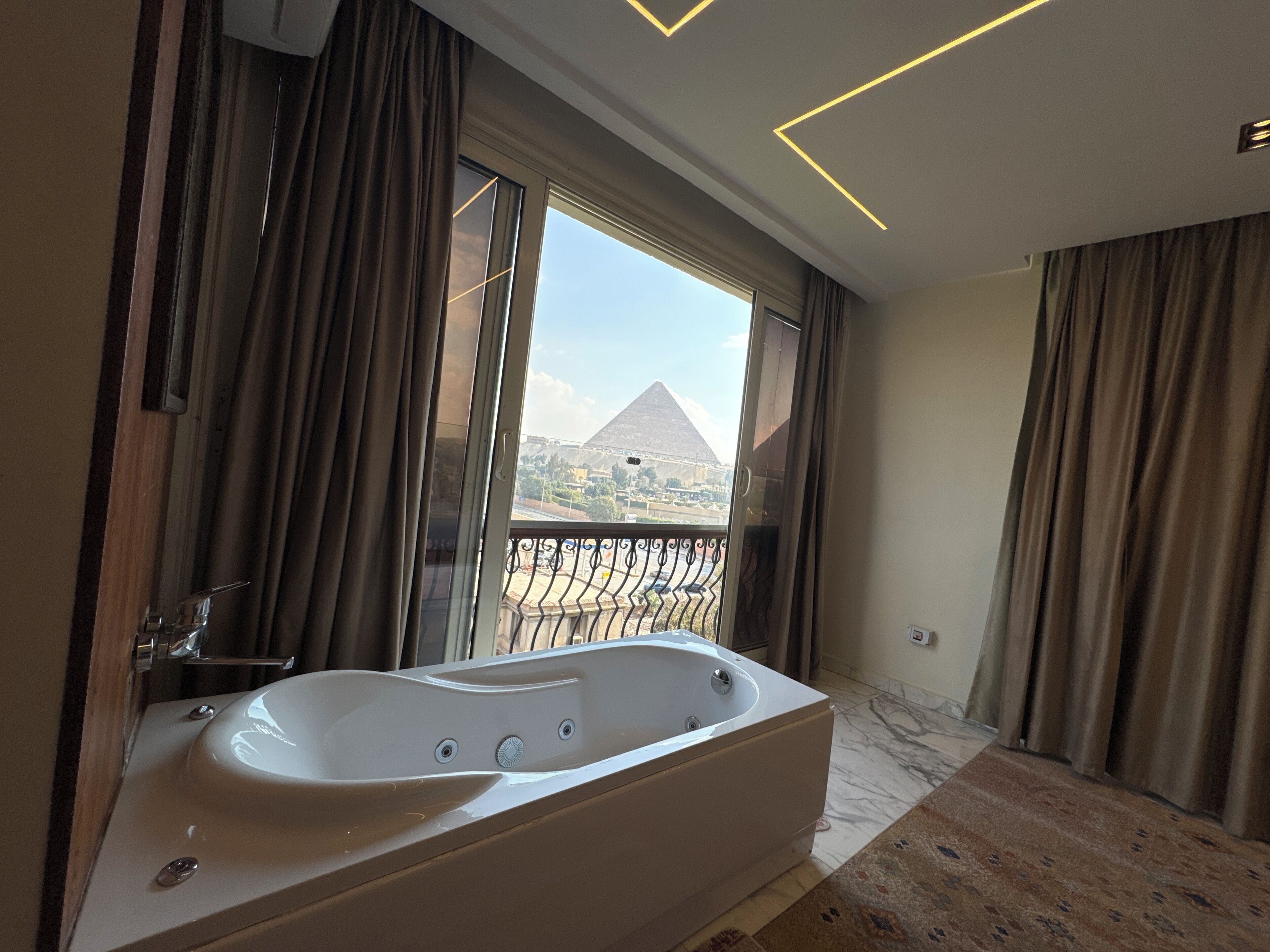 Foto - Unique Pyramids View INN