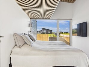 4 bedrooms, Internet