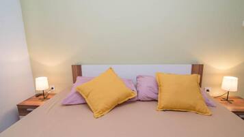 6 عدّة غرف نوم وأسرّة أطفال/رضّع وواي فاي مجانًا