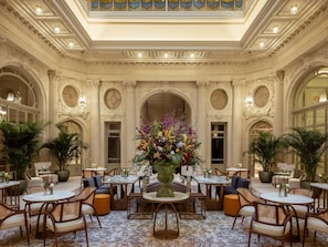Lobby -  Corinthia Grand Hotel Astoria Brussels (Brussels)