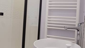Dusche, Haartrockner